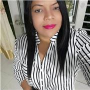 Contador público con diplomados en finanzas y formación como especialista en impuestos, dicta clases de contabilidad general, economía y finanzas